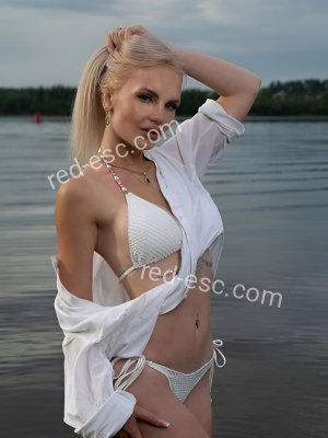 Аня — Краснотурьинск